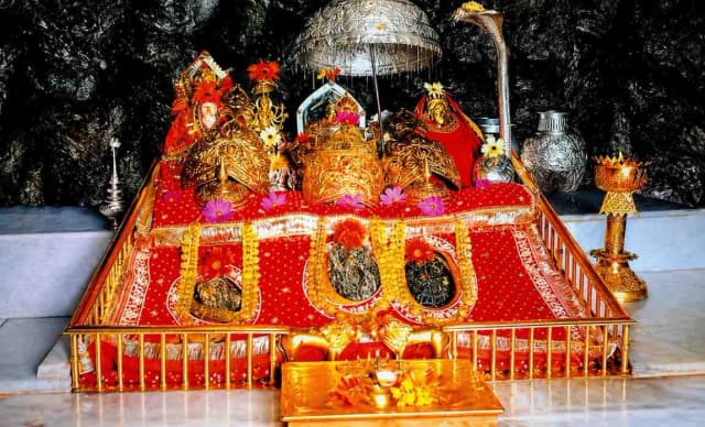 वैष्णो देवी मंदिर