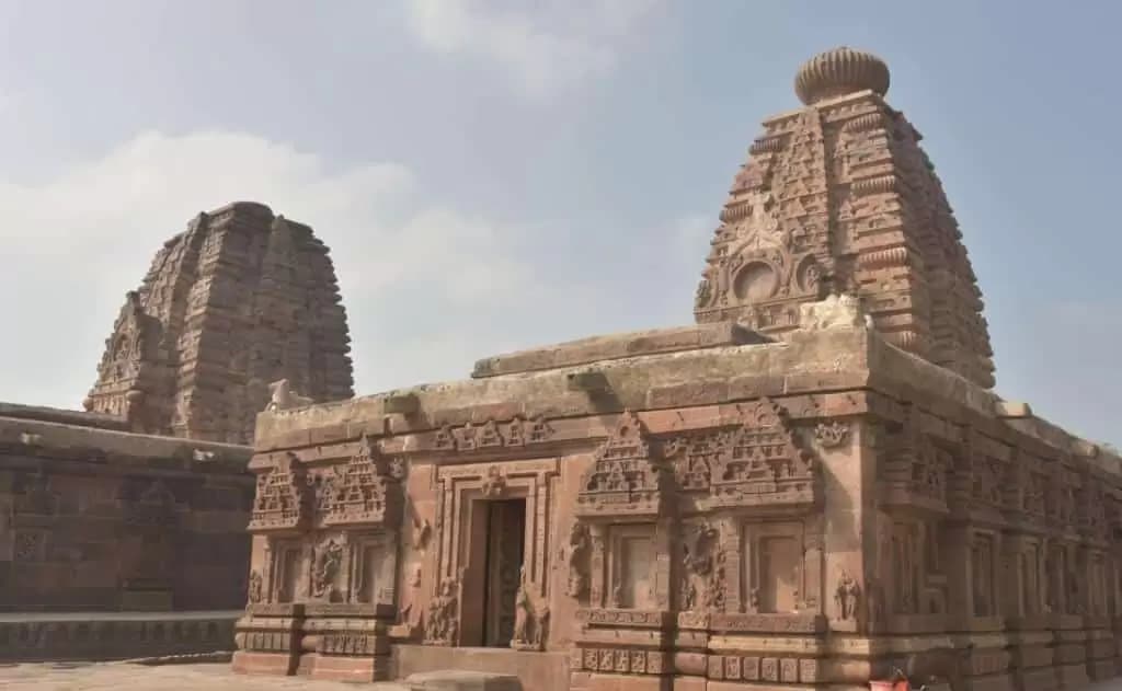 आलमपुर जोगुलम्बा मंदिर: इतिहास, महत्व, विशेषता और कैसे पहुंचें