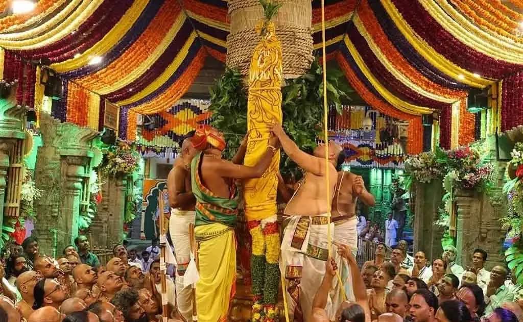 तिरुमला ब्रह्मोत्सवम 2026: 9-दिवसीय वाहन सेवा कार्यक्रम, गरुड़ वाहनम & NRI बुकिंग गाइड — Hindu Gods