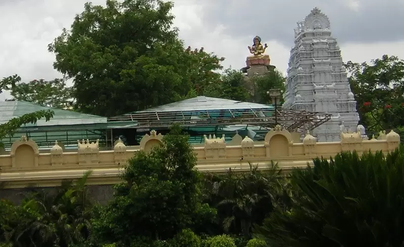Gnana Saraswathi Temple — Temples