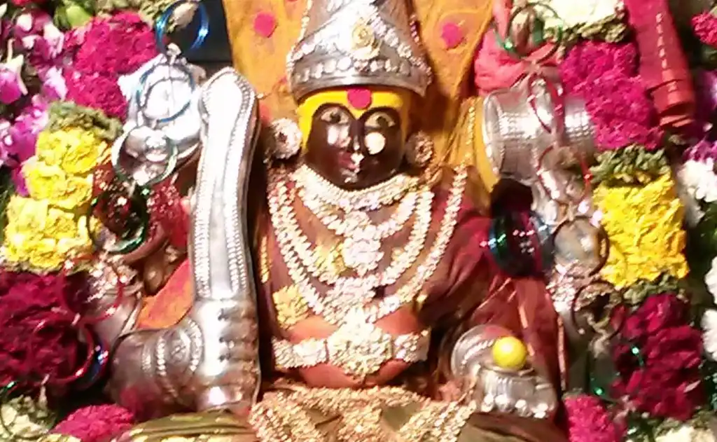 अन्नपूर्णा स्तोत्रम् (अन्नपूर्णा अष्टकम्) — आदि शंकराचार्य द्वारा रचित पोषण की देवी की स्तुति — पूजा, श्लोक और मंत्र
