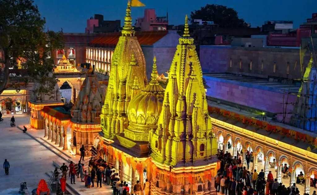 Kashi Vishwanath Temple: The Most Powerful Jyotirlinga for Moksha and Spiritual Liberation in Varanasi — Temples