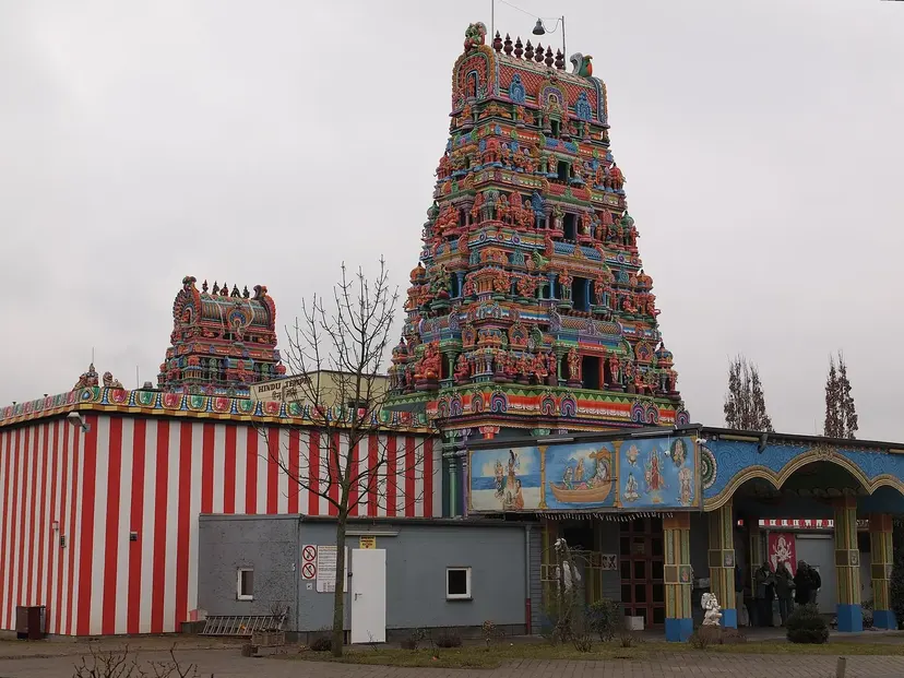 श्री कामाक्षी अम्मन मंदिर, हाम